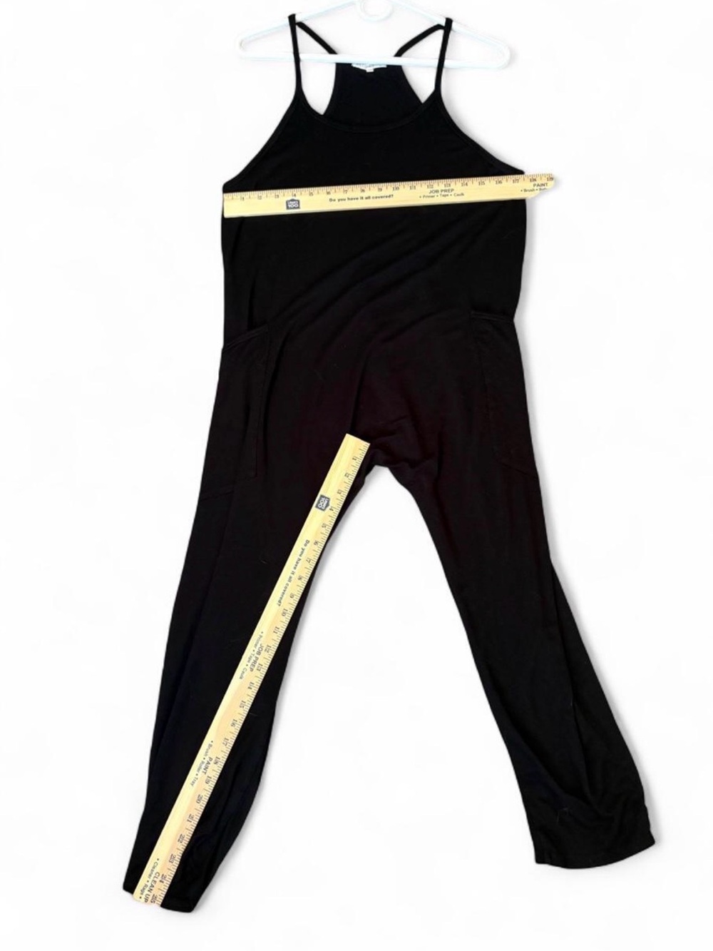 Relaxed Black Scoop-Neck Jumpsuit with Pockets - Picture 5 of 5